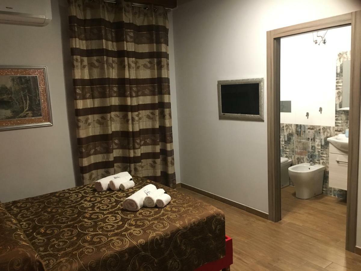 B&B Magada Мессина Экстерьер фото